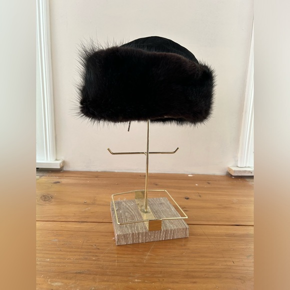 Fourrures Audet Genuine Black mink Fur Hat Bonnet Suede Leather Black - Picture 4 of 10